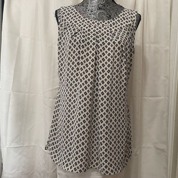 CAbi Womens Style 3272 Medium Cleo‎ Foulard Diamond Print Sleeveless Blouse Top - Picture 1 of 14